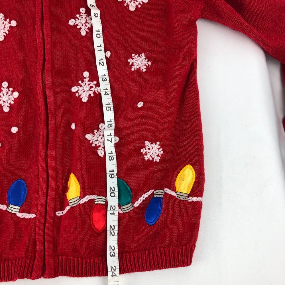 🎄Vibrant Christmas sweater by Avon beautiful - Picture 5 of 6